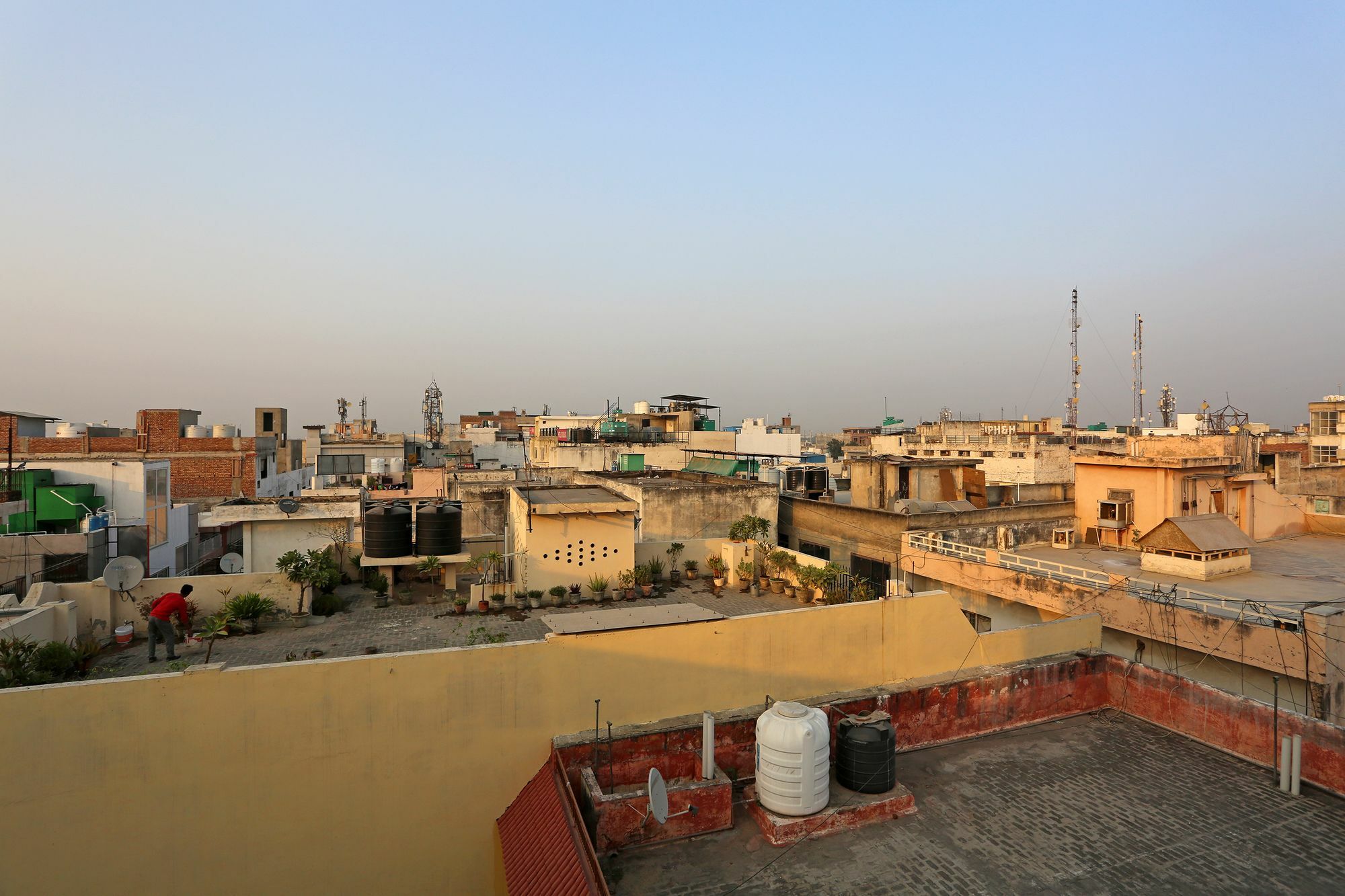 Hotel Aero Look New Delhi Eksteriør billede